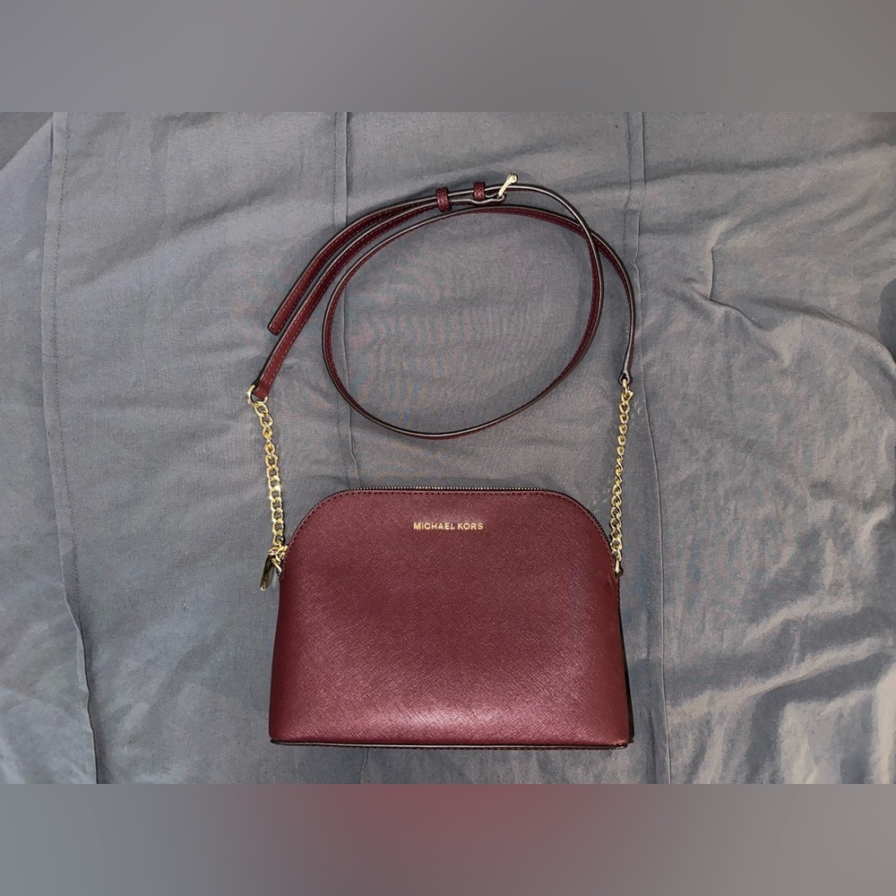 Micheal Kors Cindy Saffiano Leather Crossbody Burgundy